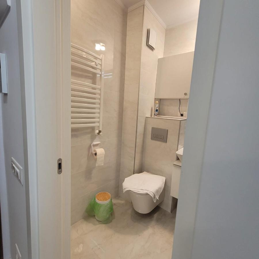 Studio 10 - Catedral Residence Bucharest - Free Parking Exteriör bild